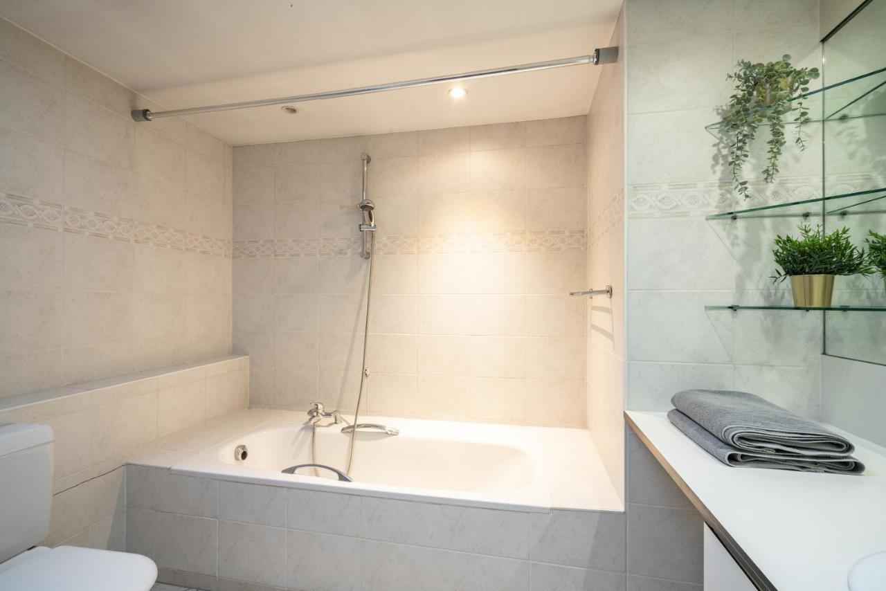 The Capital Street Lodge Anvers Extérieur photo